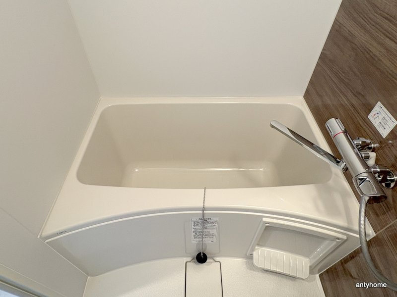 レジュールアッシュ緑橋駅前　仲介手数料無料の浴室