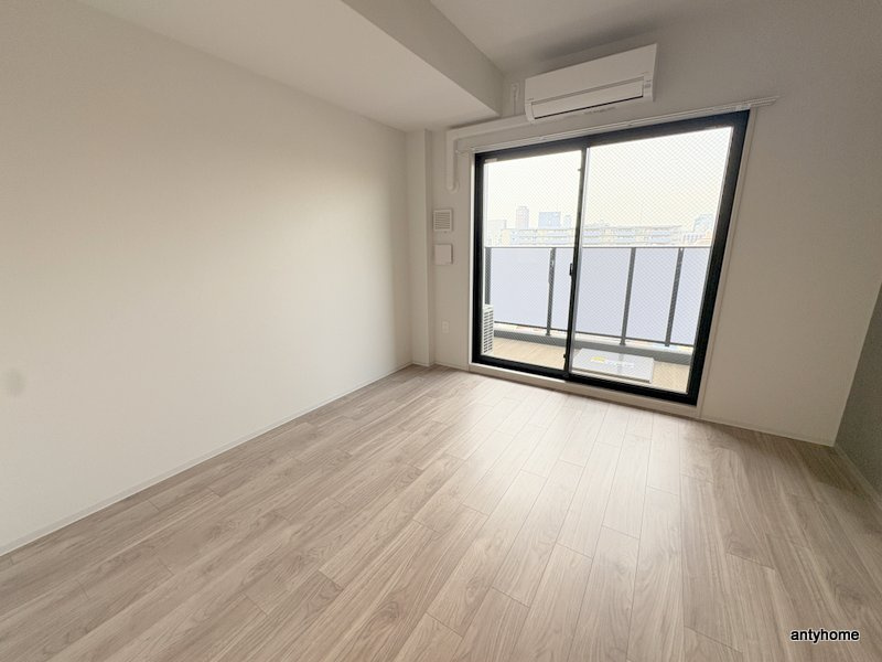 レジュールアッシュ緑橋駅前　仲介手数料無料の洋室