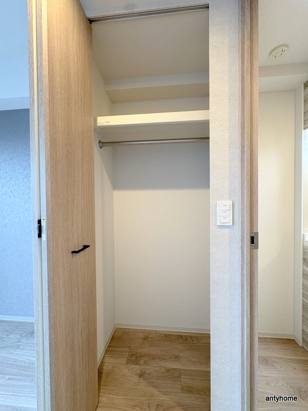 レジュールアッシュ緑橋駅前　仲介手数料無料の収納