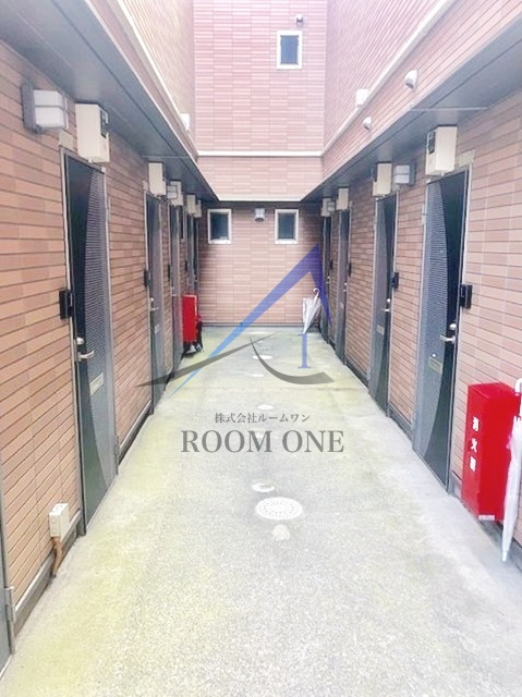 ｓｔａｇｅ東高円寺のエントランス|エントランスです。