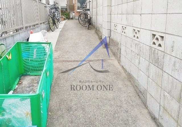 ｓｔａｇｅ東高円寺のその他共用部分|敷地内ゴミ置き場です。