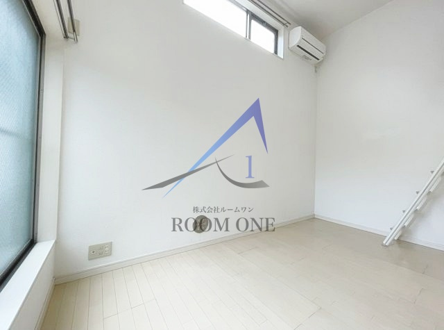 ｓｔａｇｅ東高円寺の居間・リビング|洋室のお部屋です。