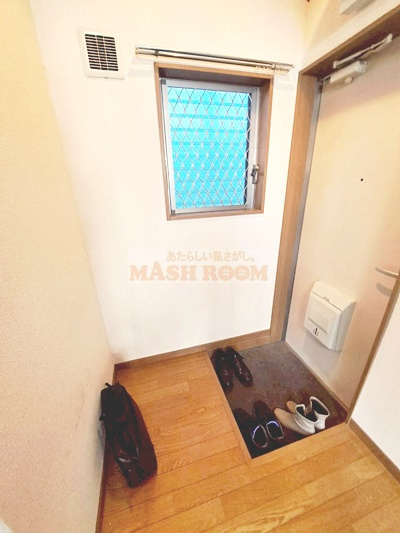 杉並区阿佐谷南１丁目のアパートの玄関