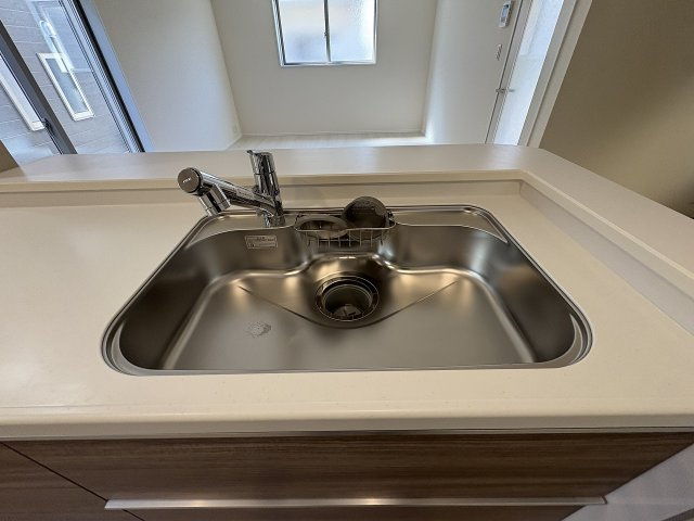 【キッチン】 | 福岡市南区長住5丁目第8　2号棟（全3棟）【仲介手数料無料・0円】 | 施工例。施工例は完成時と異なる場合があります。