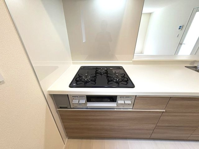 【キッチン】 | 福岡市南区長住5丁目第8　2号棟（全3棟）【仲介手数料無料・0円】 | 現地写真。