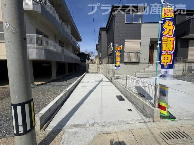 【玄関】 | 福岡市南区長住5丁目第8　2号棟（全3棟）【仲介手数料無料・0円】 | 現地写真。