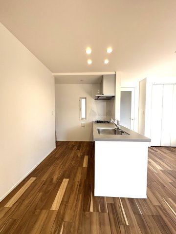 Quiet Luxury in KAMAKURA ― 西鎌倉9min、片瀬山12min ―のキッチン