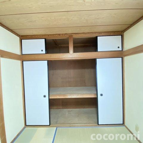 高柳６丁目戸建の収納