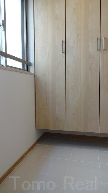 レジディア六本木檜町公園の玄関