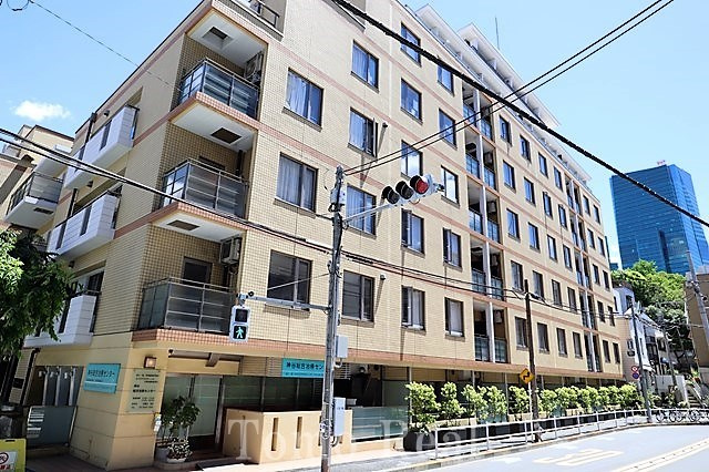 レジディア六本木檜町公園の外観