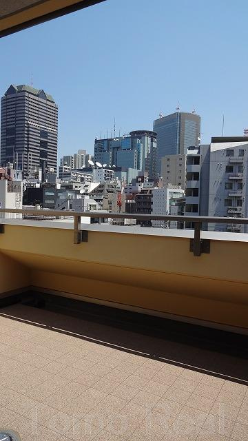 レジディア六本木檜町公園のバルコニー