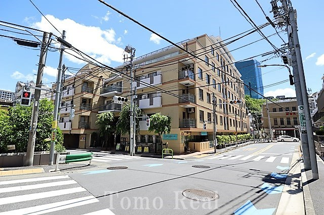 レジディア六本木檜町公園の外観