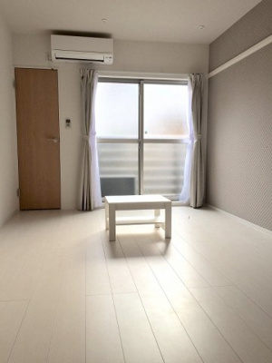 【居間・リビング】 | クレイノＴＯＭＯ | ゆったり過ごせる居間です