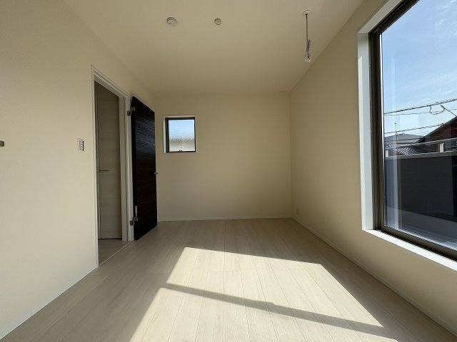 【寝室】 | 福岡市南区長住5丁目第8　3号棟（全3棟）【仲介手数料無料・0円】 | 施工例。施工例は完成時と異なる場合があります。