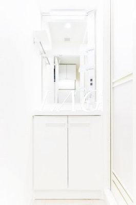 【洗面所】 | パークウェル麻布十番 | 洗面台です。