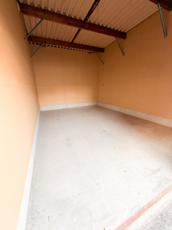 細江町中川倉庫の内装