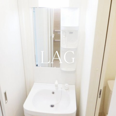【洗面所】 | ラ・クール西川口 | 洗面台です。