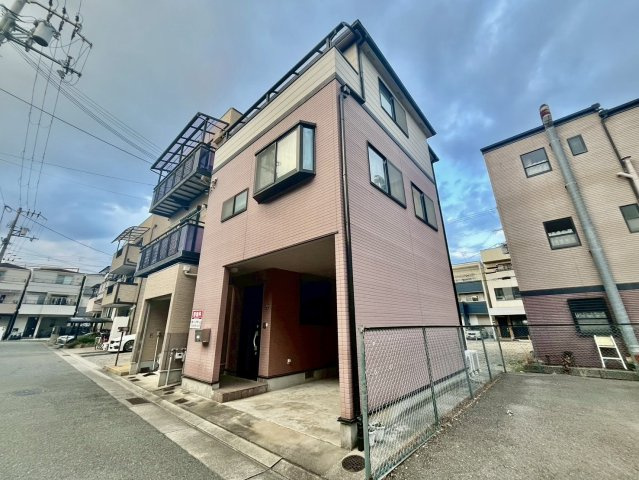 神戸市長田区御屋敷通六丁目中古戸建の前面道路含む現地写真