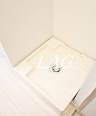 【設備】 | プロローグ本八幡 | 室内洗濯機置き場です。