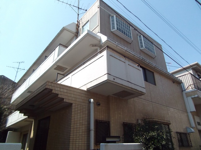 芝ハイツの外観|タイル張りのきれいな外観です！