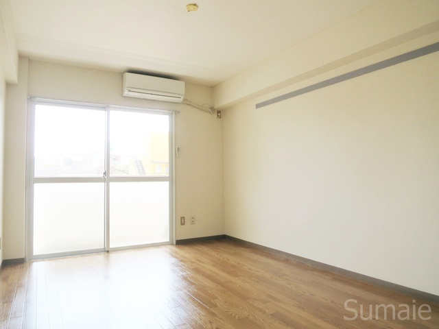 芝ハイツの居間・リビング|キレイなＣＦとなっております！