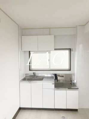 【キッチン】 | シャトーサンケイ | キッチンです。