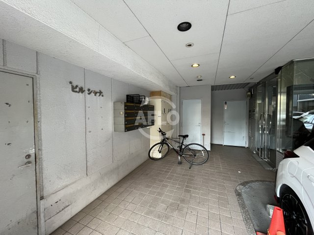 ビルシャナのロビー|ビルシャナ　ロビー