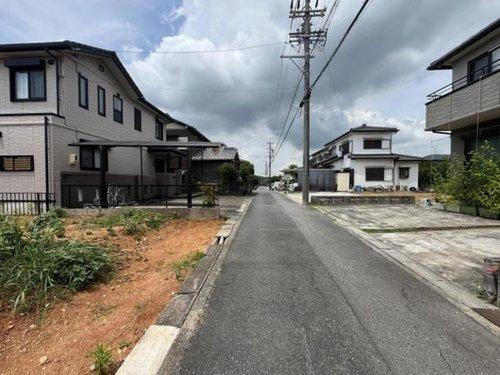 半田市上池町2丁目の前面道路含む現地写真|R7.7.11撮影　前道約3.5ｍ！