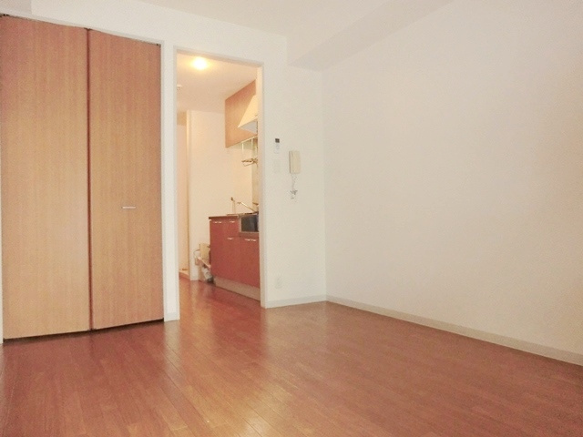 ルペール浦和の洋室