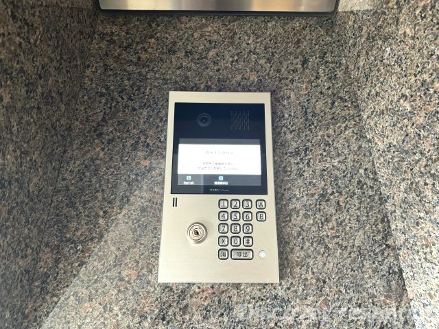 コーラル京王堀之内の防犯設備|【オートロック】
オートロックが設けられており防犯面も安心です。