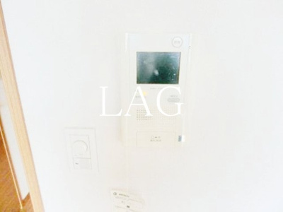 【セキュリティ】 | ルポン・デスポワール | モニター付きインターフォンです。