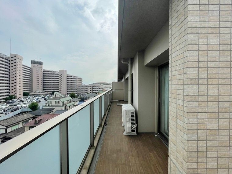 ザ・パークハウス南行徳レジデンスのバルコニー