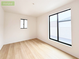 【洋室】 | リネン庫　パントリー 水廻り集中型　三山5　1号棟 | 施工例