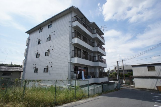 ダイワ第三マンションの外観