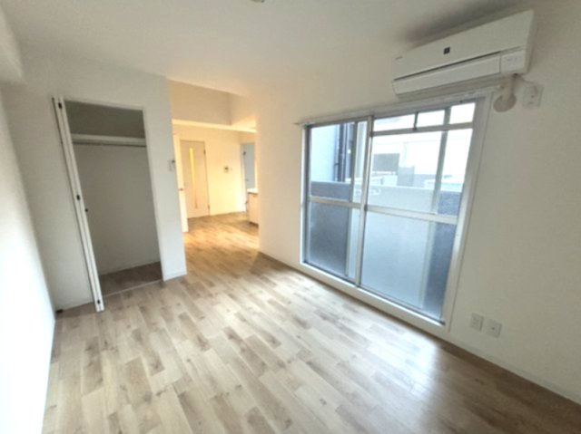 メインステージ弓木町の居間・リビング