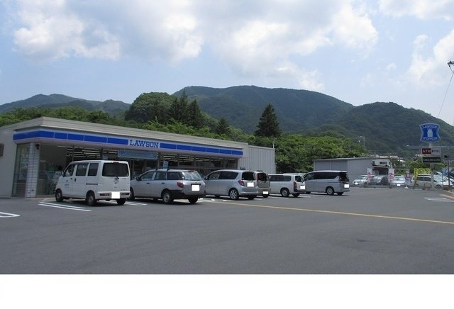 レーベン　スクエア　Ⅱ号館の周辺|ローソン神戸有野町唐櫃店様まで500m