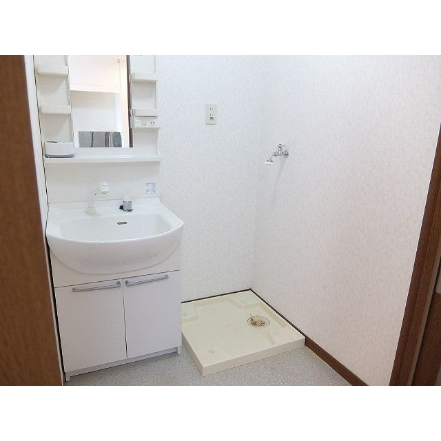 アンプルール フェール KⅢの独立洗面台