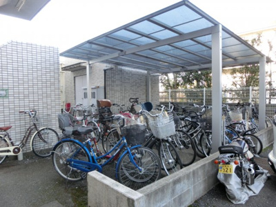 【その他共用部分】 | センチュリー北本 | ☆屋根付き駐輪場☆