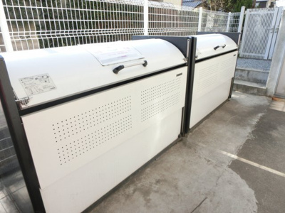 【その他共用部分】 | センチュリー北本 | ☆敷地内ゴミ捨て場☆