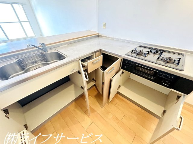 【キッチン】 | ファミールハイツ北大阪５号棟 | キッチン収納スペース