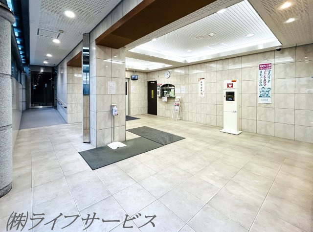 【エントランス】 | ファミールハイツ北大阪５号棟 | エントランスホール