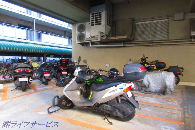 【その他共用部分】 | ファミールハイツ北大阪５号棟 | バイク置場