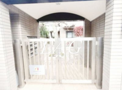 【エントランス】 | パーシモン | エントランスです。