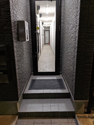 【エントランス】 | Amitie Ojikamiya