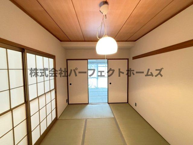 山科ハイツの和室|落ち着いた雰囲気の和室付きです