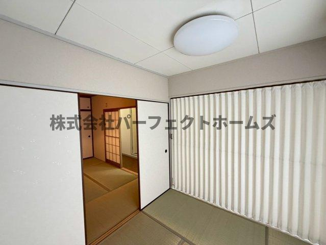 山科ハイツの和室|い草の香りが落ち着く素敵な和室です