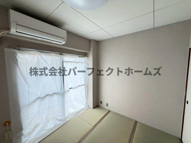 山科ハイツの和室|日本らしい落ち着いた雰囲気の和室です