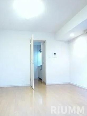 【内装】 | ルーブル豊島園