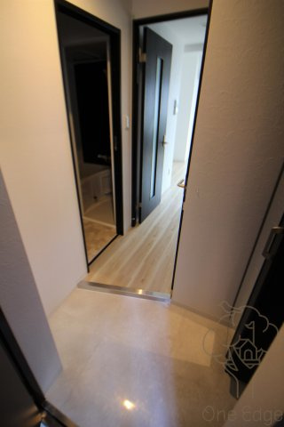 NAKAZAKI No.66の玄関