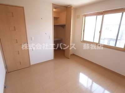 【寝室】 | カンパーニュＡ | 開放的な寝室です